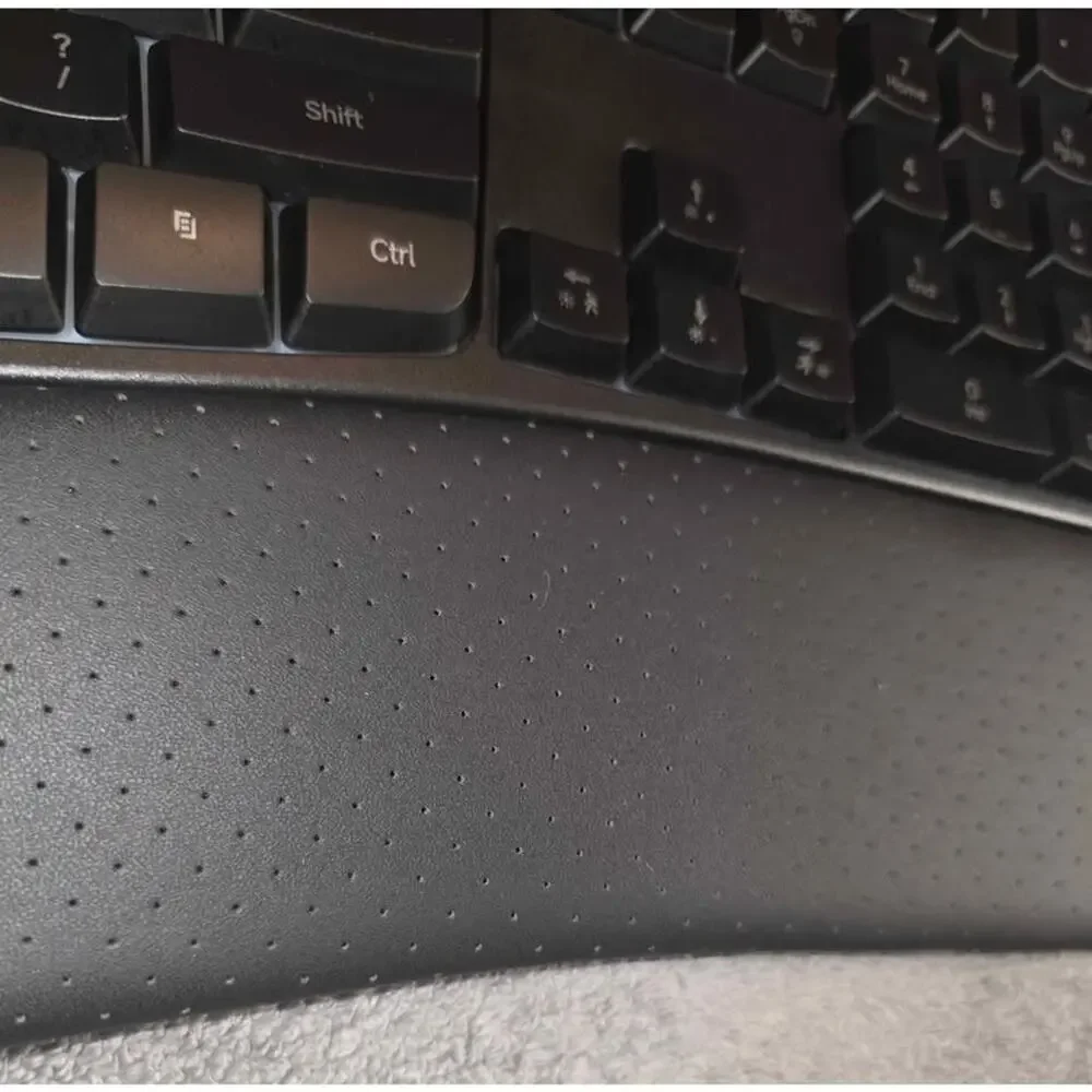 2.4G Ergonomic Wireless Keyboard and Mouse Combo PC441A Cushioned Palm Rest